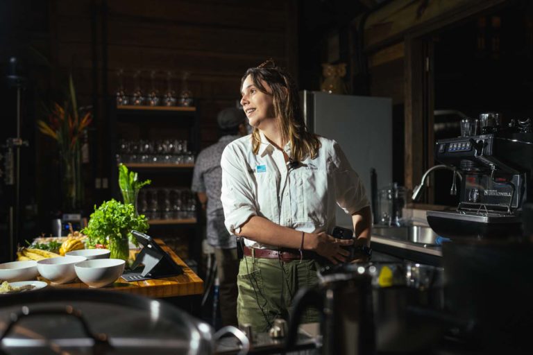 11 de diciembre de 2023, Las Lunas, Caguas Puerto Rico. Evento virutal con la Chef Natalia Vallejo y el Chef Jonathan Melendez. Ambos chefs compartieron una receta para prepararla durante la transmision en vivo. Tambien estuvo el agricultor Fernando Maldonado de Finca Carite 3.0, cuyas cosechas formaron parte del plato de la noche para resaltar la conexion de la tierra y de las recetas. Tambien estuvo el bartender Carlos de la Factoria. Foto por Alberto Bartolomei 2023